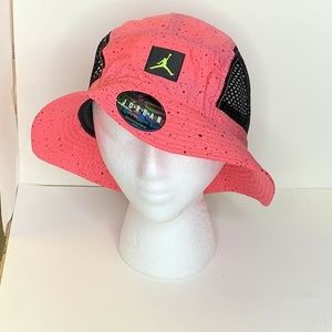 jordan poolside bucket hat